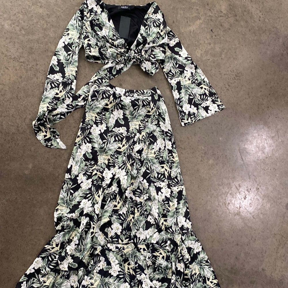 Akira Tropical 2 piece skirt set